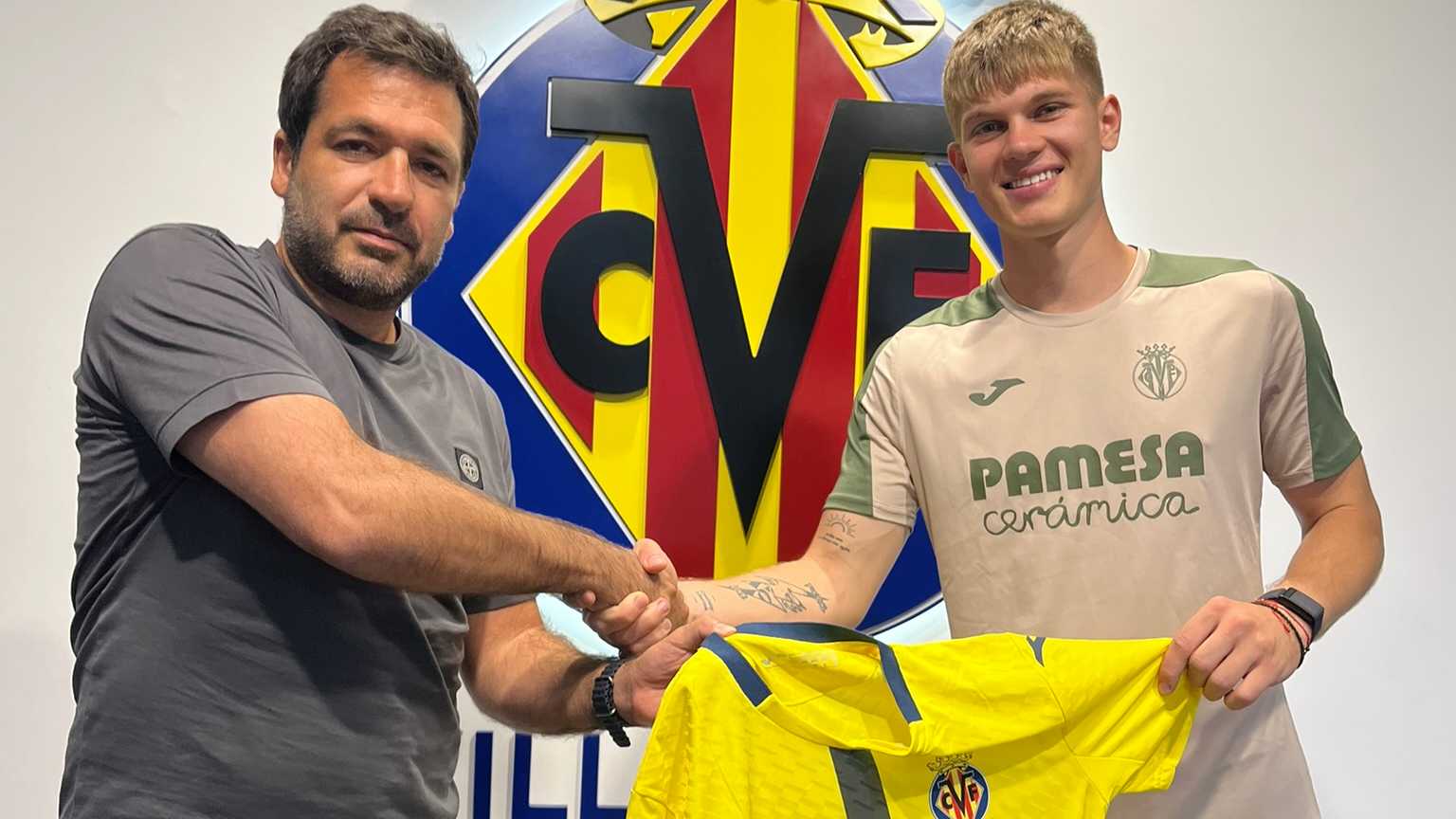 Yakiv Kinareikin refuerza la portería del Villarreal B