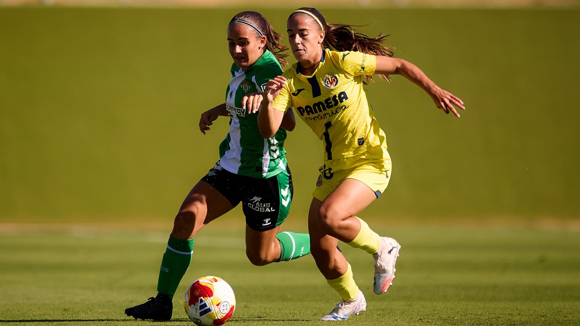 El Villarreal Femenino suma un punto en el descuento (1-1)