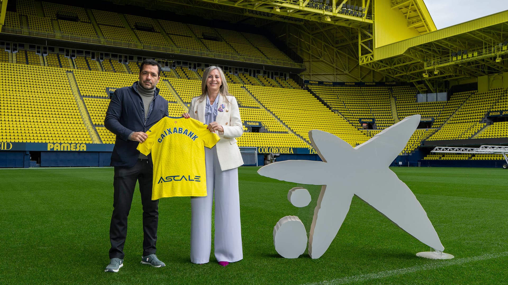 El Villarreal CF y CaixaBank, juntos hasta 2029