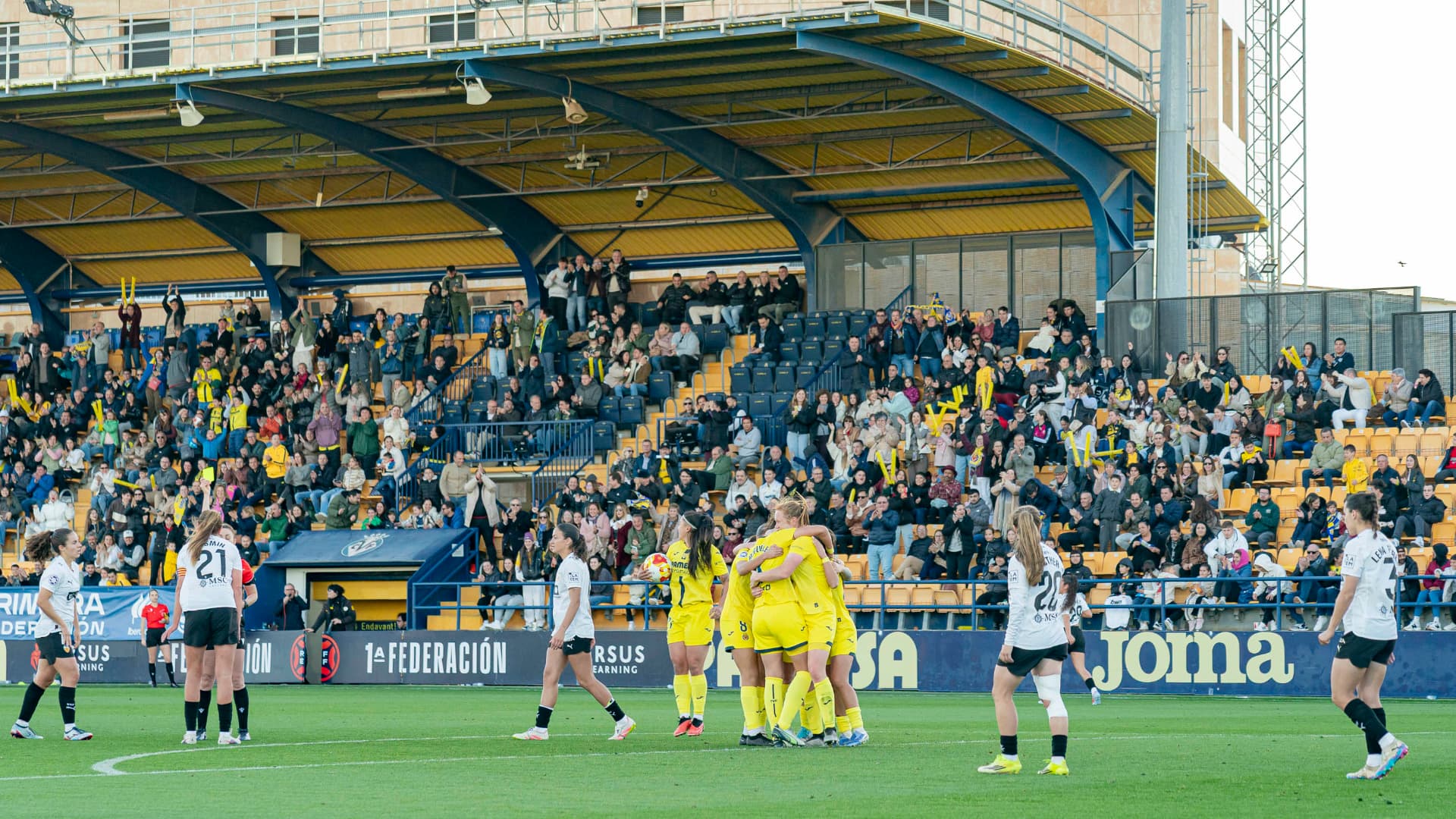 Los calendarios del Villarreal B y Villarreal Femenino para la 26/27