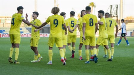 El Villarreal C-CD Castellón B, en directe! edb2ec5c47caaa92a374be7c49b9efbb