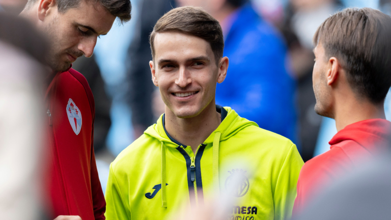 Denis Suárez rep l’alta mèdica RCCeltaVigo VillarrealCF 038 2