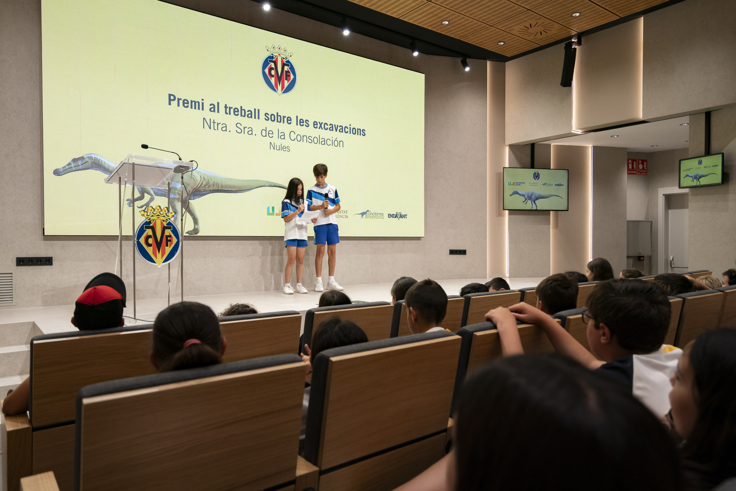 Endavant Província 6 20240604-PremiosDinosaurio-024