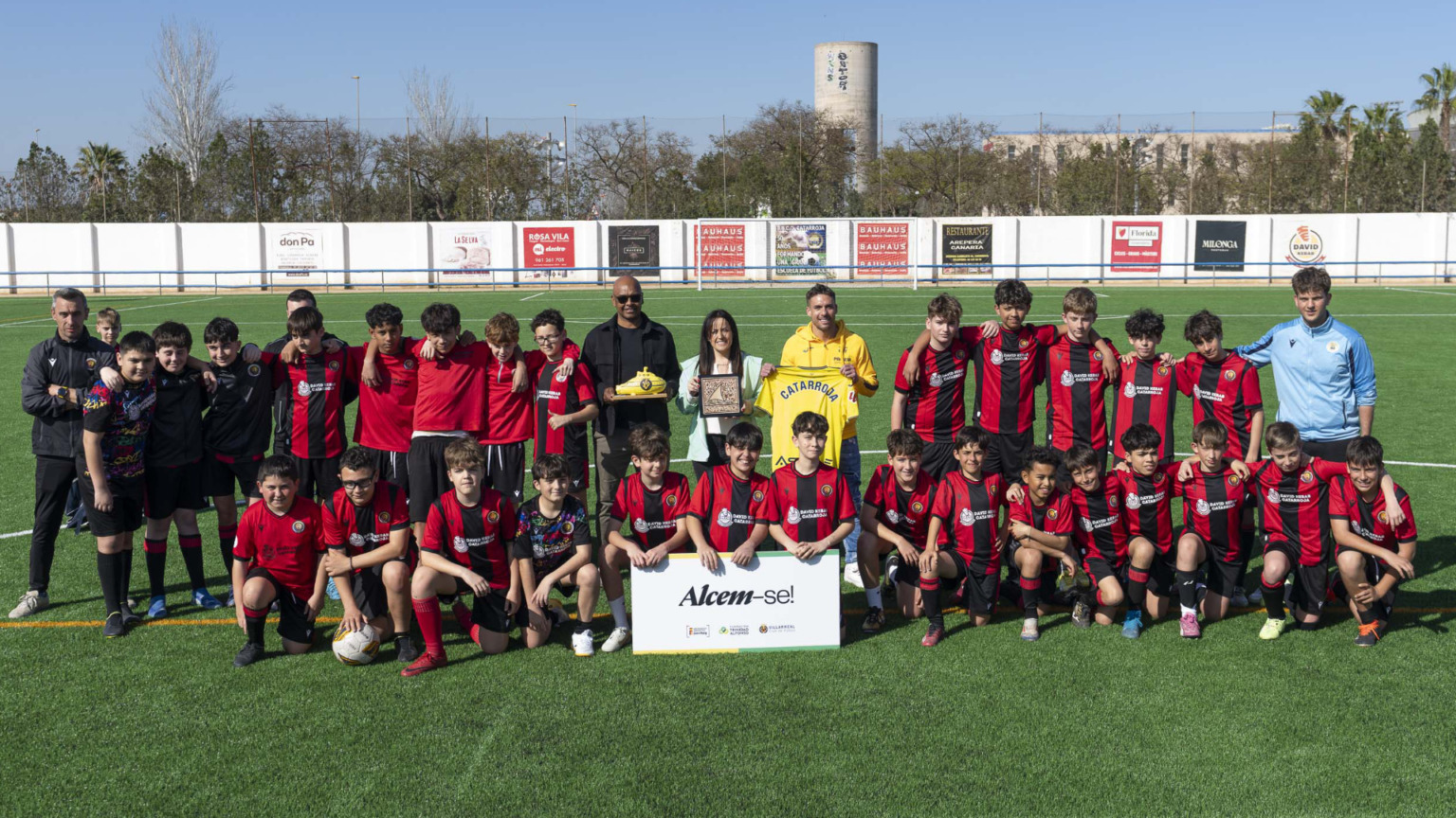 El Campo Municipal de Catarroja recupera la normalidad deportiva Alcem se Catarroja