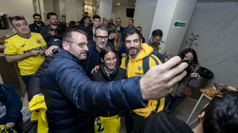 DANA AYUDA VILLARREAL