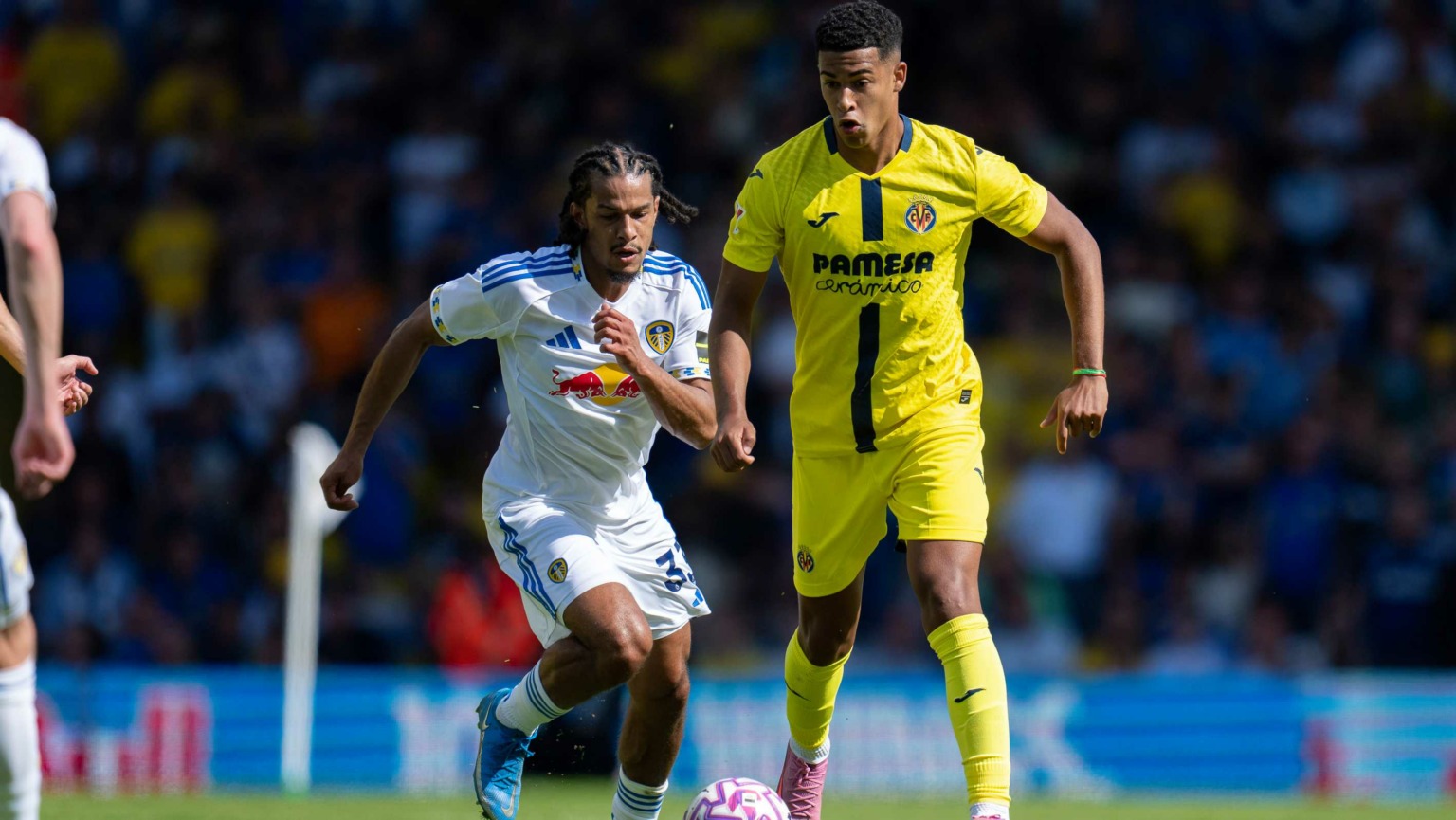 Hard-fought draw in Leeds (1-1) LeedsUnitedFC VillarrealCF 104 1 1