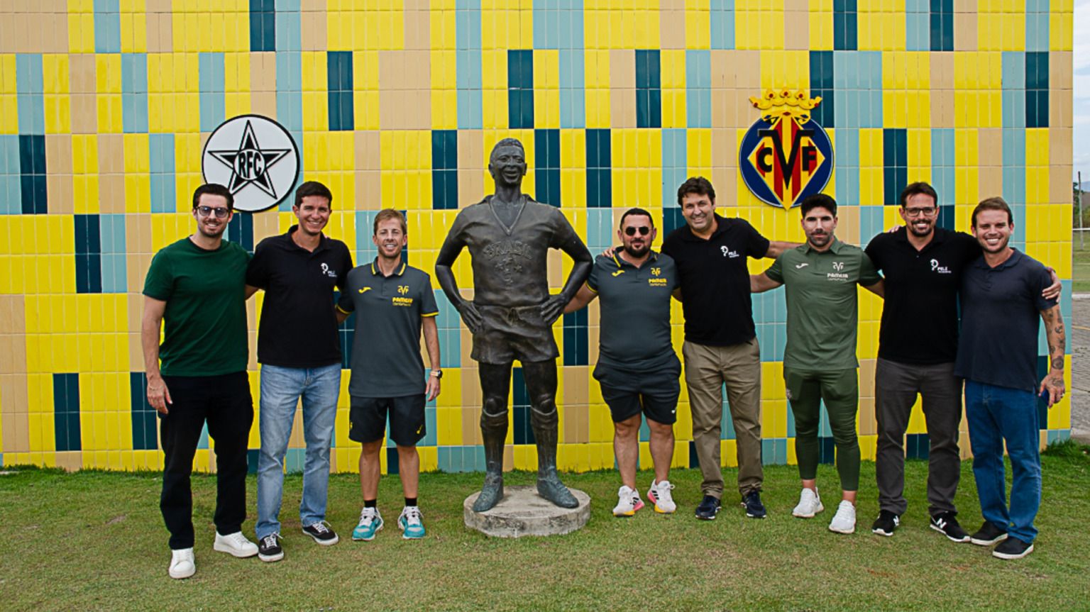 El Villarreal CF se submergix en la cultura del futbol brasiler amb la Pelé Academia PeleAcademia