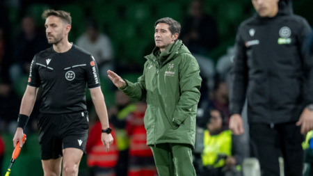 Marcelino: “Es un golpe duro, pero tenemos que levantarnos” 20251217 RacingSantander VillarrealCF 060