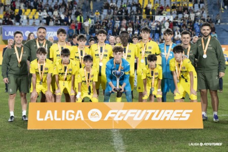 6952db0641ee7434335621